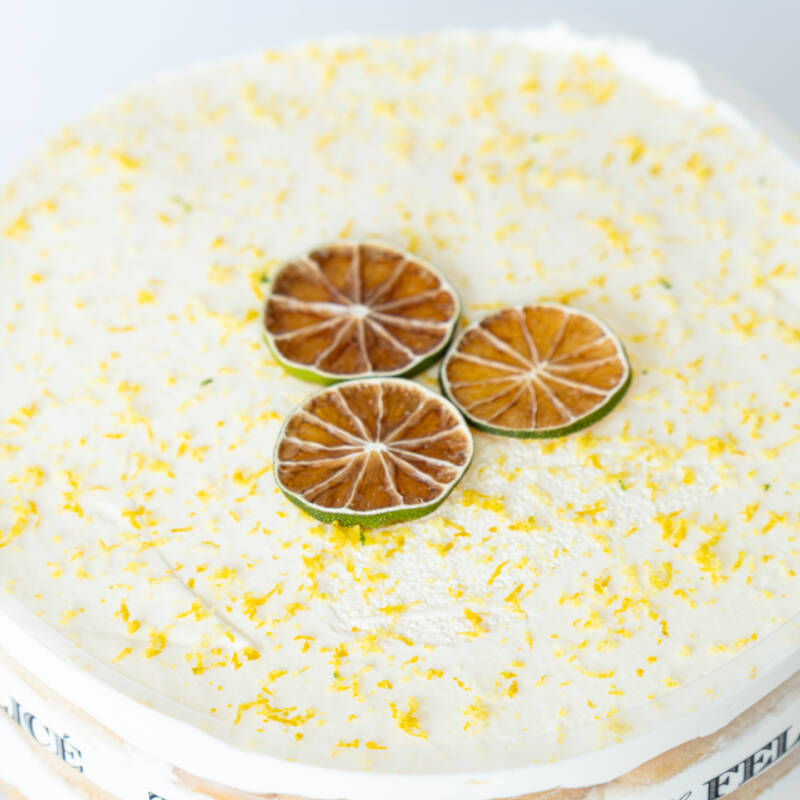 Lemon Tiramisu 25cm - Image 2