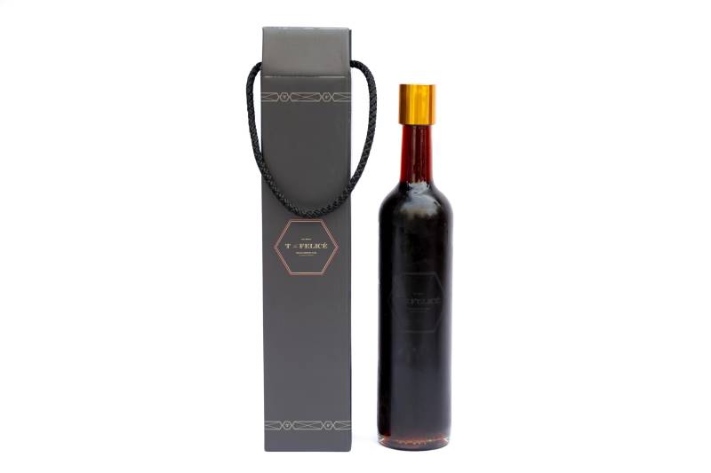 Dark Black Cold Brew Bottle - 1 Ltr